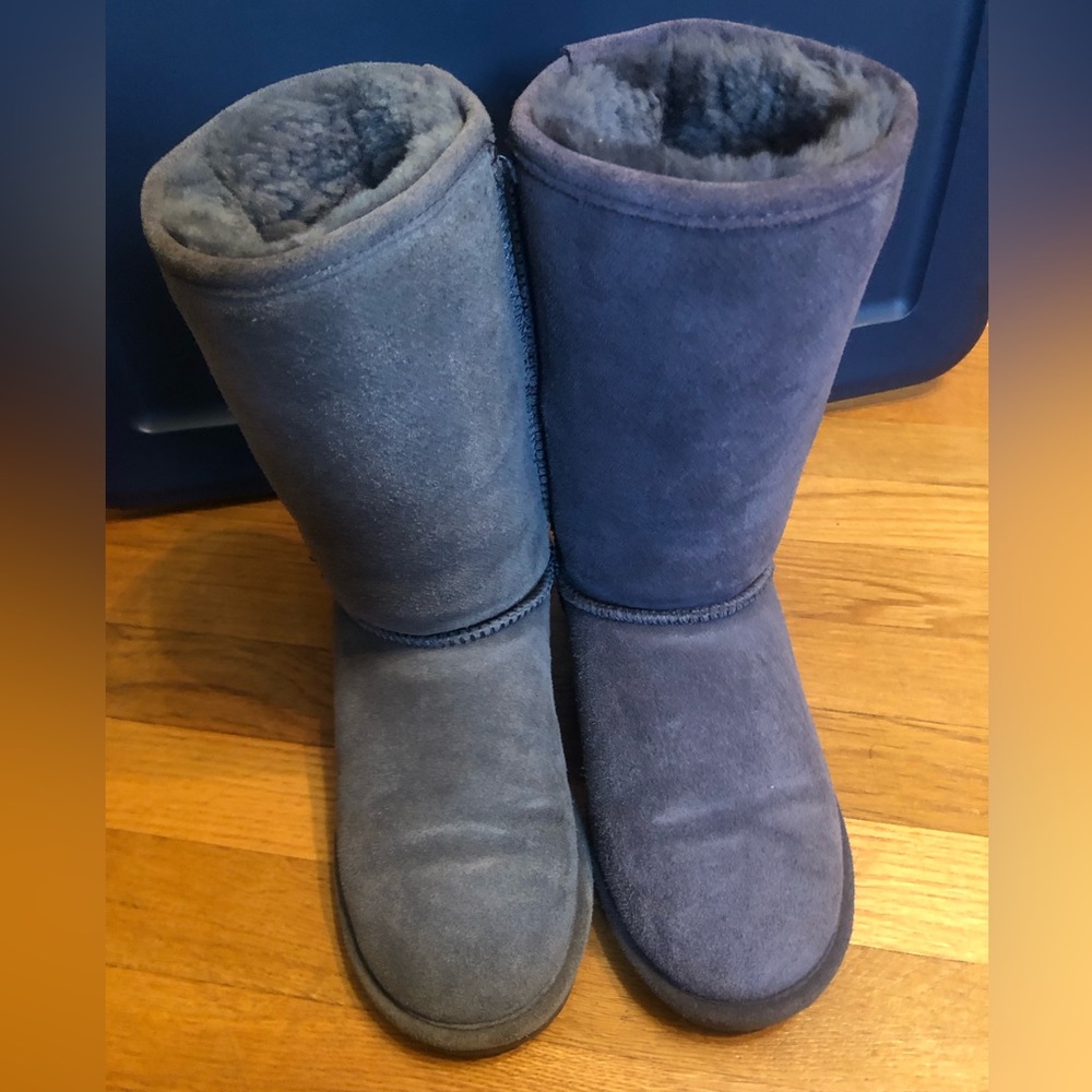 Gray Bearpaw Boots
